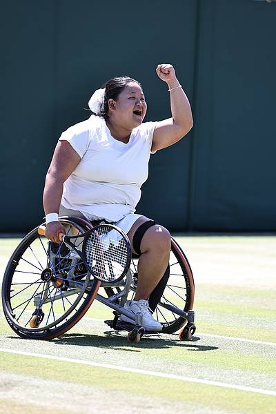 北美洲足球联赛_温网｜首夺大满贯单打冠军北美洲足球联赛！王紫莹创中国轮椅网球新历史