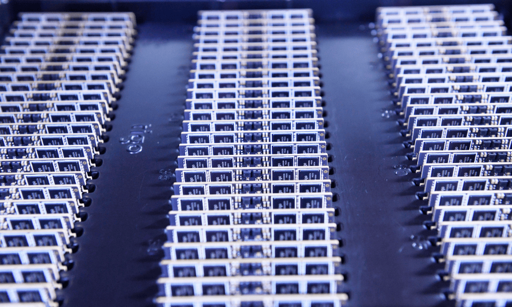 皇冠在线客服_价格飙升皇冠在线客服！内存条何以成“抢手货”？